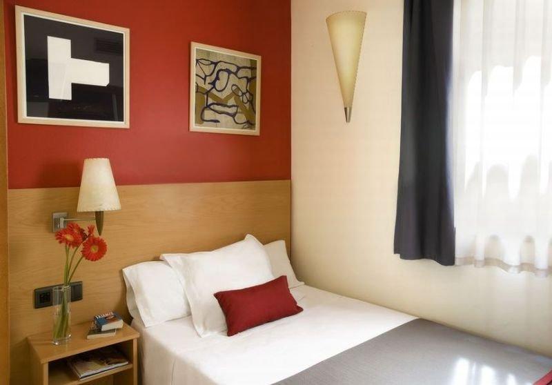 H10 라코 델 피 호텔 바르셀로나 객실 사진